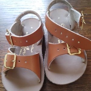 San sun surfer sandals